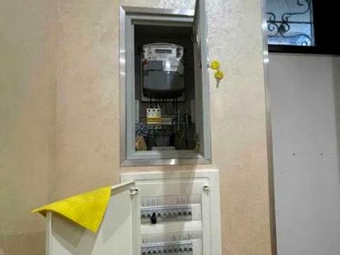 комерційна за адресою Тиха вул., 3