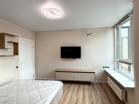 квартира по адресу Вячеслава Черновола ул. (В'ячеслава Чорновола), 5