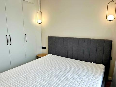 квартира по адресу Салютная ул., (Будинок 02301-02303)