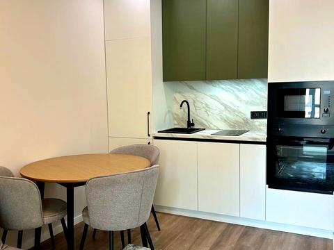 квартира по адресу Салютная ул., (Будинок 02301-02303)