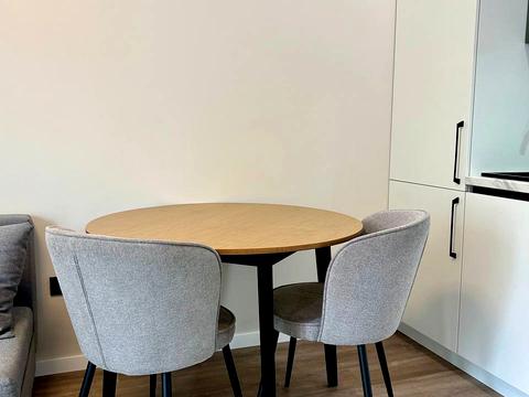 квартира по адресу Салютная ул., (Будинок 02301-02303)