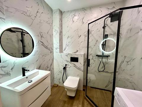 квартира по адресу Салютная ул., (Будинок 02301-02303)
