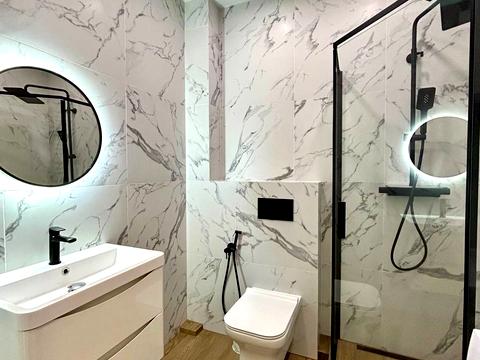 квартира по адресу Салютная ул., (Будинок 02301-02303)