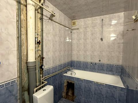 квартира за адресою Небесної Сотні просп. (Маршала Жукова), 15