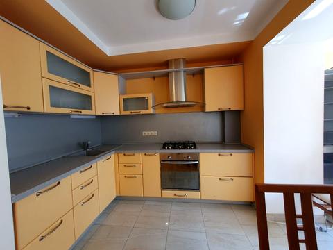 квартира за адресою Рибальська вул., 8