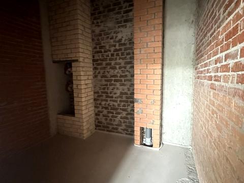 комерційна за адресою Любомира Гузара просп. (Космонавта Комарова), 11