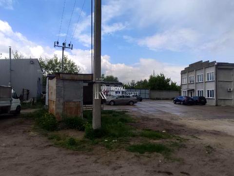 комерційна за адресою 1 Травня вул., 1