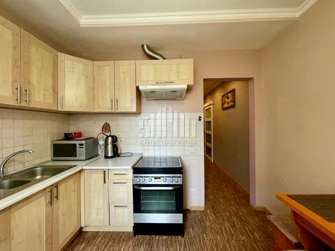 квартира за адресою Святошинська вул., 27