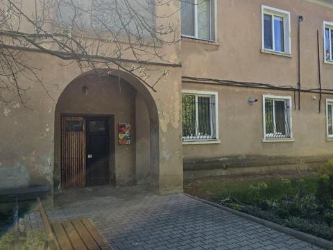 квартира за адресою Євгена Коновальця вул., 38
