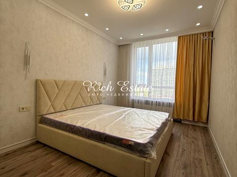 квартира за адресою Олександра Олеся вул., 10