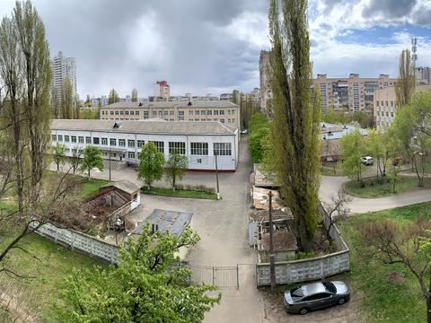 квартира по адресу Ореста Левицкого ул. (Академіка Курчатова), 18