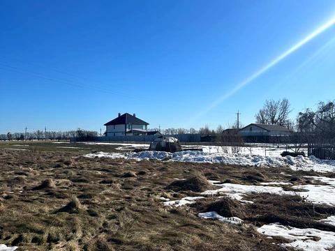 ділянка за адресою Першотравнева