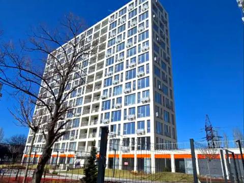 комерційна за адресою Холодильна вул., 67-А