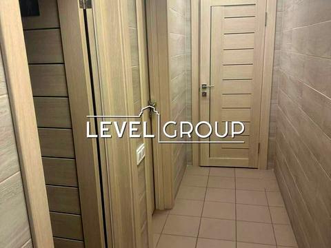 комерційна за адресою Жмеринська вул., 2б