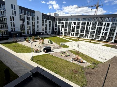 квартира за адресою Надійна вул., (Будинок 1)