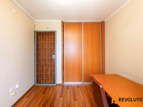 квартира по адресу Дарницкий бульв., 8