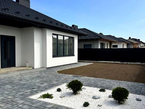 будинок за адресою с. Обарів, Дружня