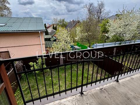 будинок за адресою Київ, Феофіла Яновського вул., 1В