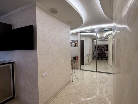 квартира за адресою Братів Горобців вул. (Дмитра Кедріна), 53-А