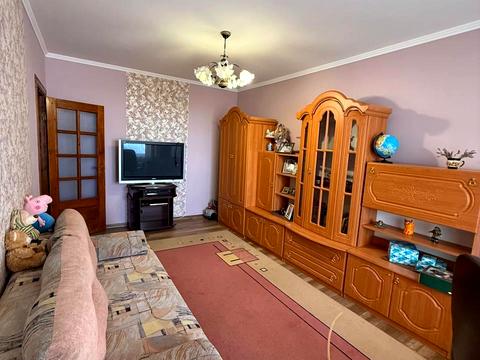 квартира за адресою Василя Симоненка вул., 2
