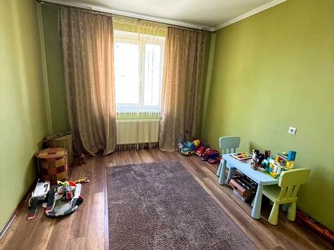квартира за адресою Василя Симоненка вул., 2
