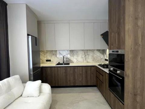 квартира за адресою Героїв Майдану вул., (Будинок 7)