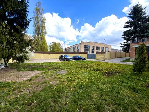комерційна за адресою Володимира Стельмаха вул. (Курчатова), 18