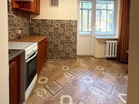 квартира за адресою Євгена Патона вул., 13