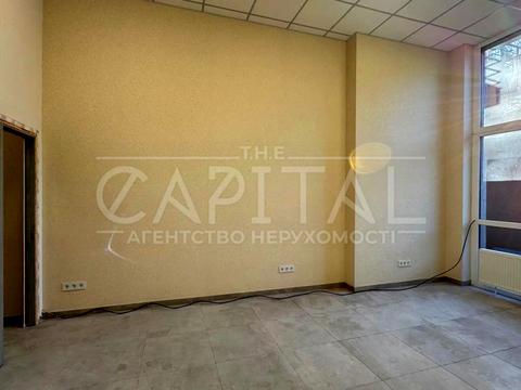 комерційна за адресою Валерія Лобановського просп., 144