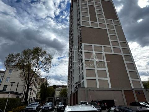 комерційна за адресою Валерія Лобановського просп., 144
