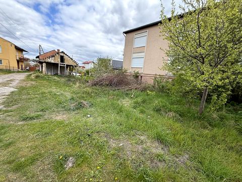 участок по адресу Лермонтова ул., 16