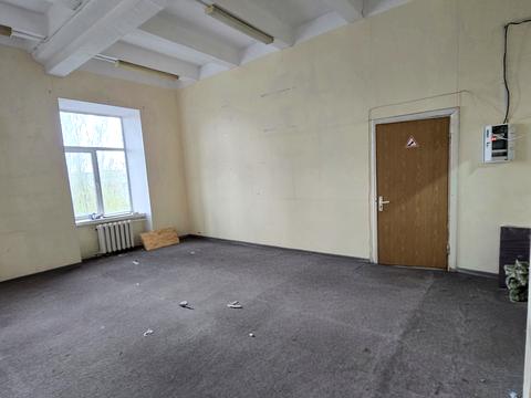 комерційна за адресою Віталія Скакуна вул. (Академіка Каблукова), 9
