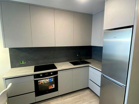 квартира за адресою Космічна вул., 5