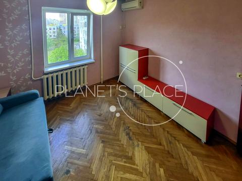 квартира за адресою Анни Ахматової вул., 6