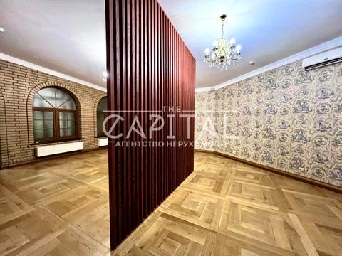 комерційна за адресою Жилянська вул., 72