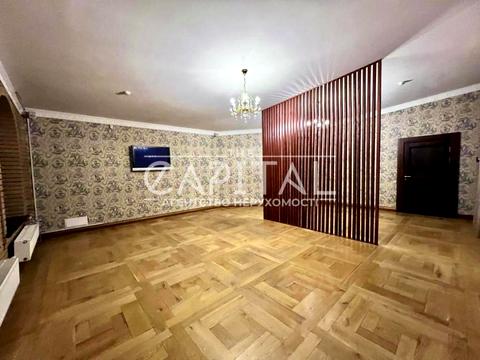 комерційна за адресою Жилянська вул., 72