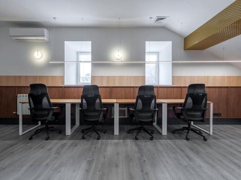 комерційна за адресою Еспланадна вул., 32