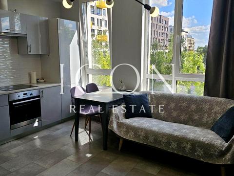 квартира за адресою Салютна вул., (Будинок 02301-02303)