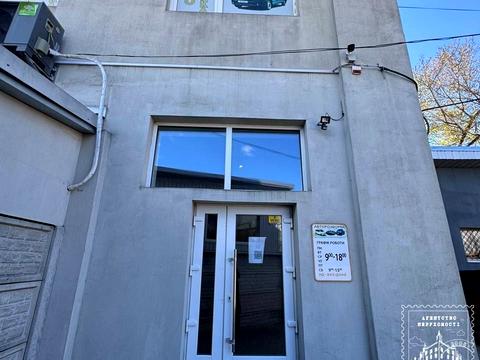 коммерческая по адресу Белая ул., 53
