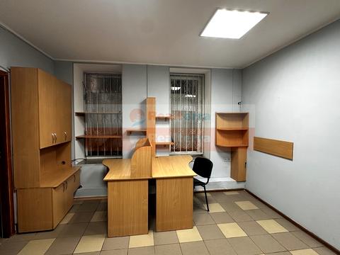 комерційна за адресою Панаса Мирного вул., 9-Б