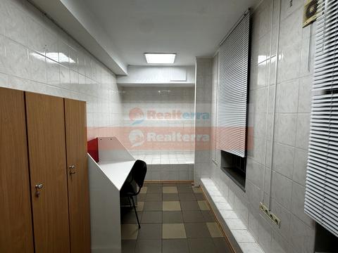 комерційна за адресою Панаса Мирного вул., 9-Б