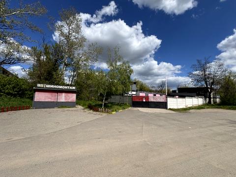 комерційна за адресою Металургів просп., 2б