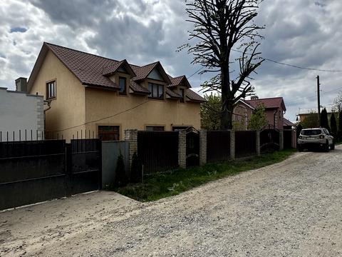 дом по адресу с. Великий кучуров, Хмельницького, 16А