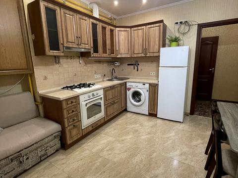 квартира за адресою Боголюбова вул., 4
