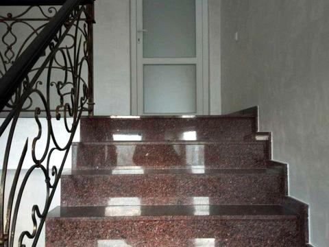 комерційна за адресою Острівчик, 3