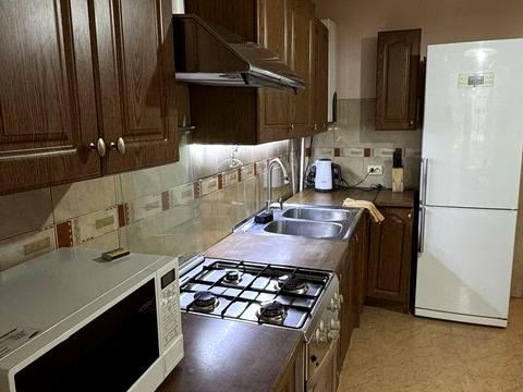 квартира по адресу Степана Бандеры просп., 90-А