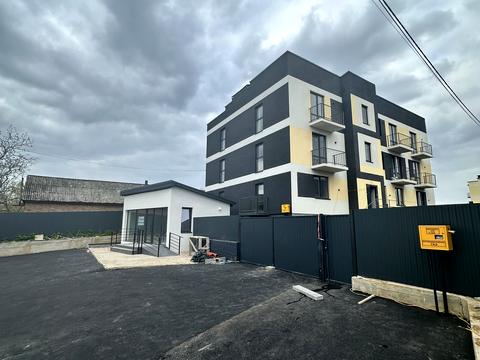 комерційна за адресою Бучми вул., 175