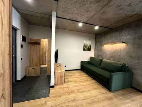 квартира по адресу Степана Бандеры ул., 77-Б