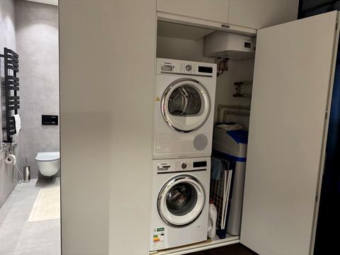 квартира за адресою Євгена Коновальця вул. (Щорса), 26-А