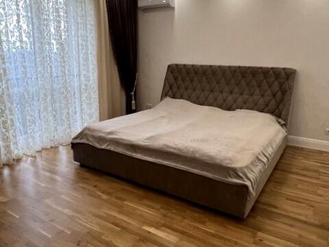 квартира за адресою Зодчих вул., 19
